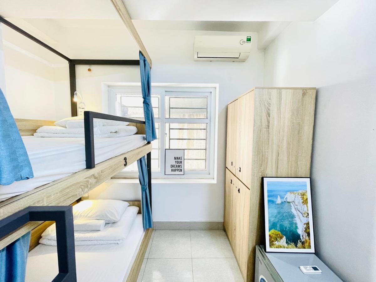 The Light Hostel Ha Long Exteriör bild